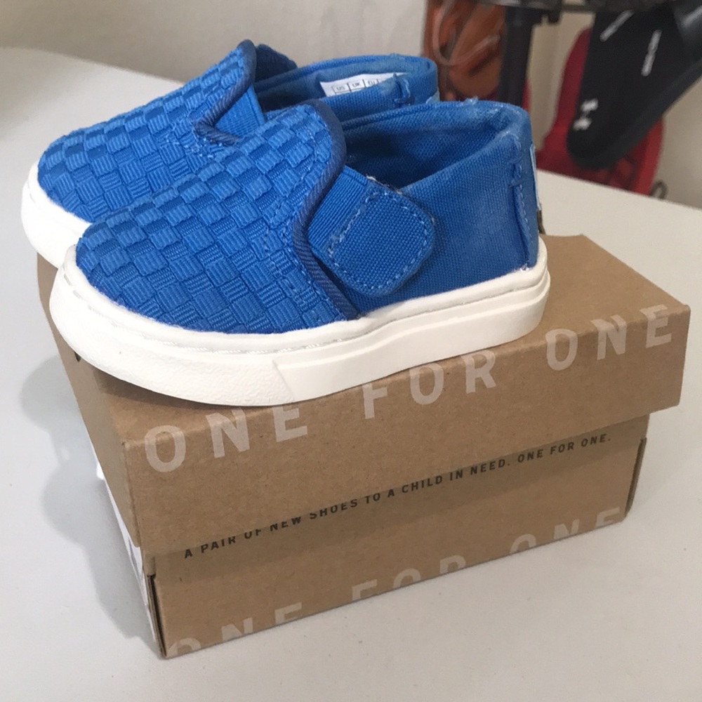 TOMS Baby Imperial Blue Basketweave Tiny 2